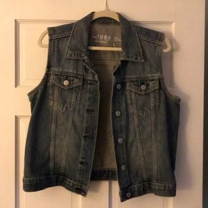 Gap jean vest